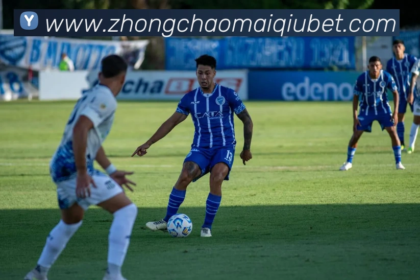 文班亚马替补出战表现亮眼带领球队取得7胜1负佳绩